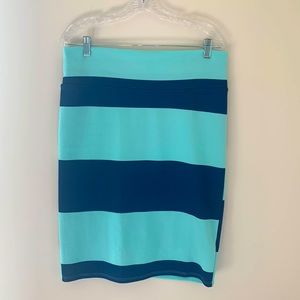 LulaRoe Cassie Pencil Skirt L